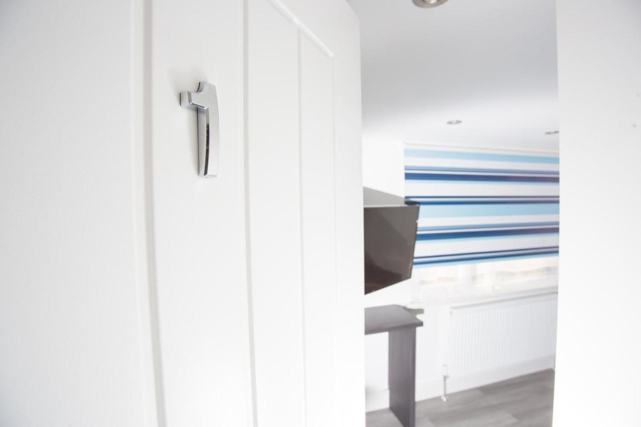 Legoland Heathrow Windsor Apartment Hotel Σλόουθ Εξωτερικό φωτογραφία
