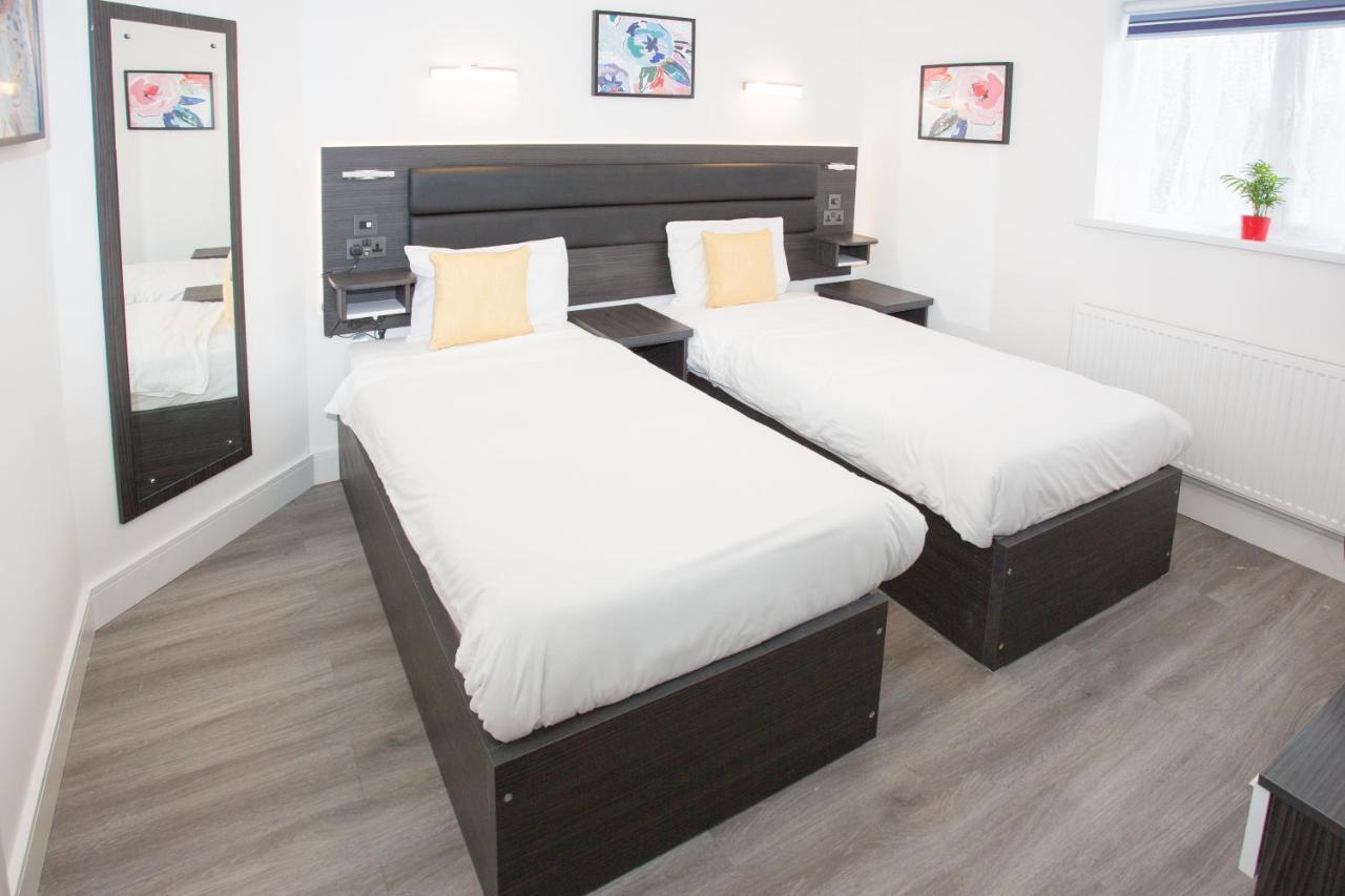 Legoland Heathrow Windsor Apartment Hotel Σλόουθ Εξωτερικό φωτογραφία