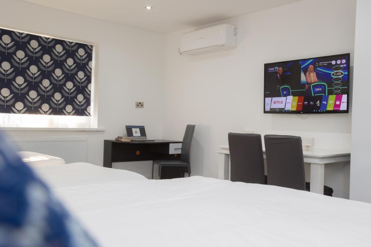Legoland Heathrow Windsor Apartment Hotel Σλόουθ Εξωτερικό φωτογραφία